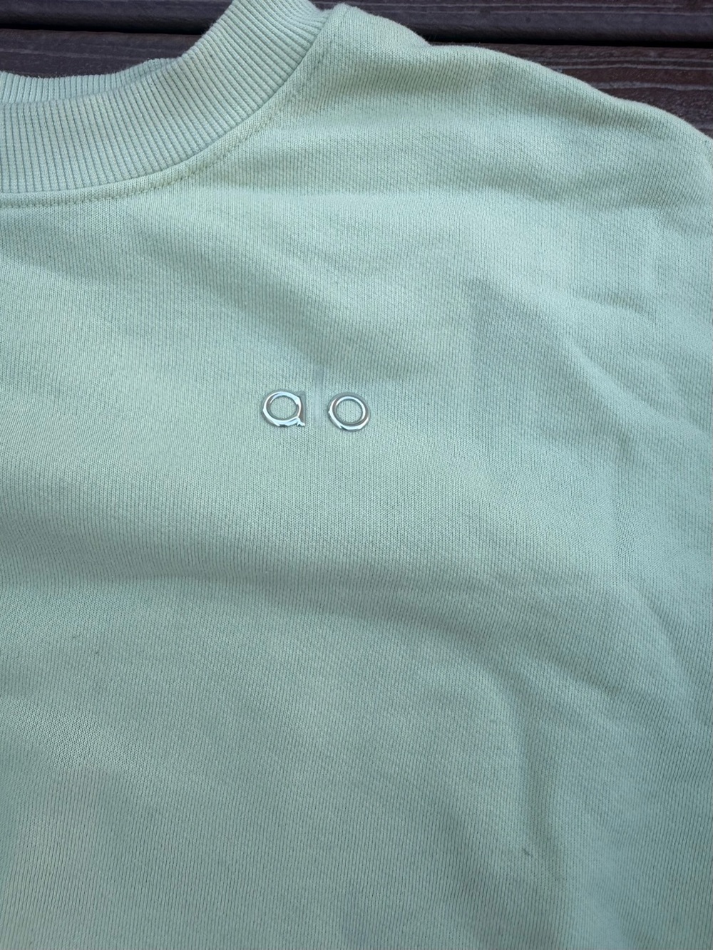 ALO Yoga Light Sage Green Crew Sweatshirt with Silver Tag